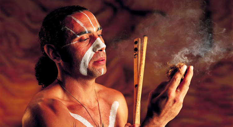 Australien Südaustralien Aboriginal Karl Telfer Paitya Dancers Foto SATC Adam Bruzzone